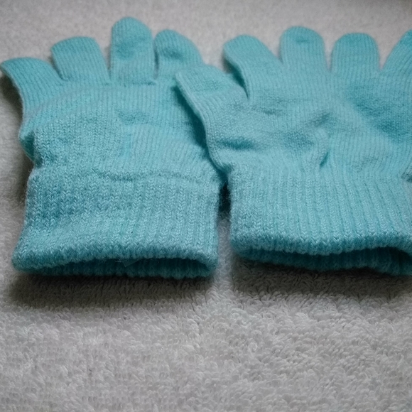 Girls winter gloves Teal/Aqua New - Picture 4 of 4